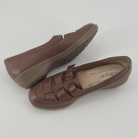 Softspots Brown Leather Slip On Shoes sz6 - Picture 1 of 9